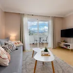 Stylish - Prime Location