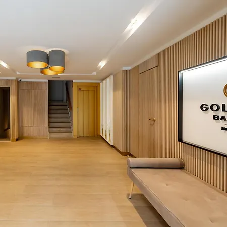 Stylish Apartment - Prime Location