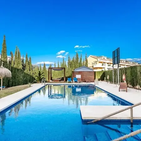 Appartement Stylish Apartment - Prime Location