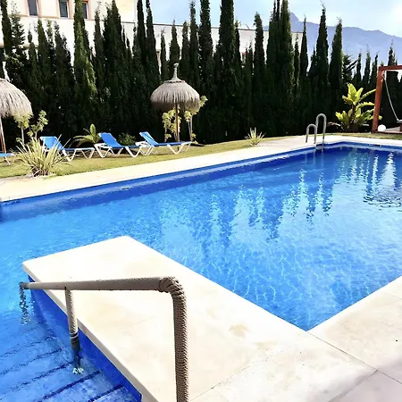 شقة Stylish Apartment - Prime Location *