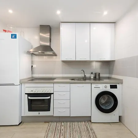 Stylish Apartment - Prime Location Διαμέρισμα Μαρμπέλλα